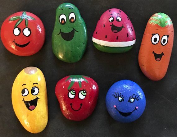 نقاشی میوه روی سنگ